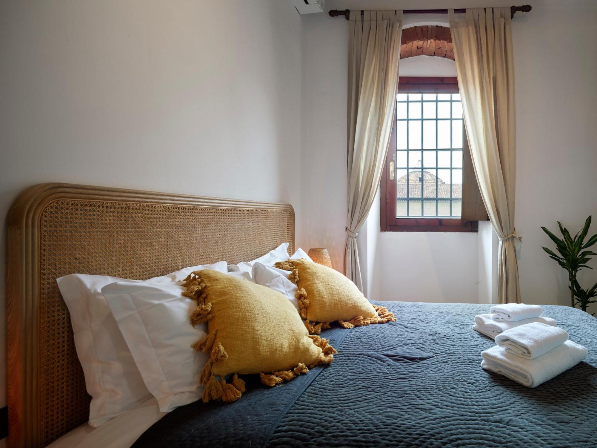 One Of A Kind Near The Duomo W/Balcony Palace Apt Флоренция Екстериор снимка