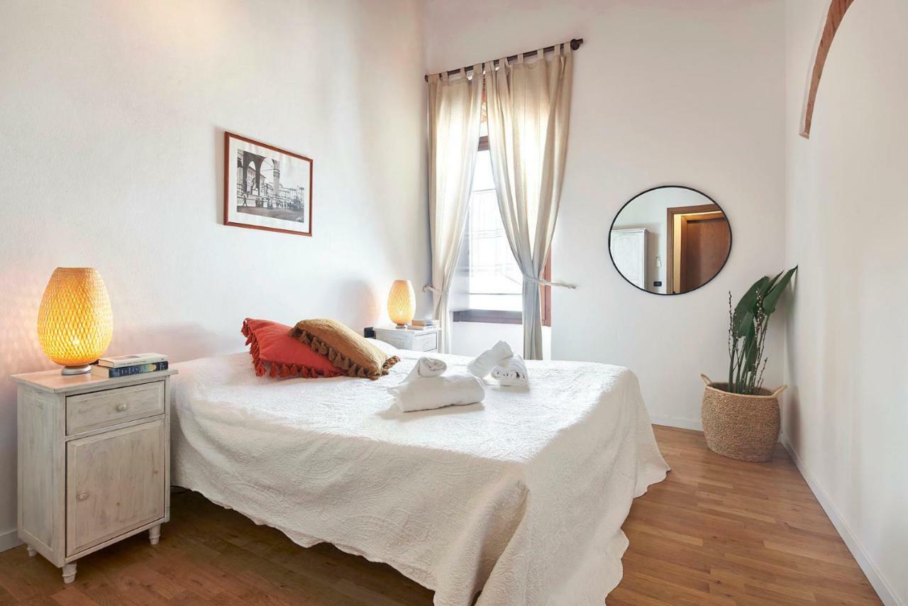 One Of A Kind Near The Duomo W/Balcony Palace Apt Флоренция Екстериор снимка